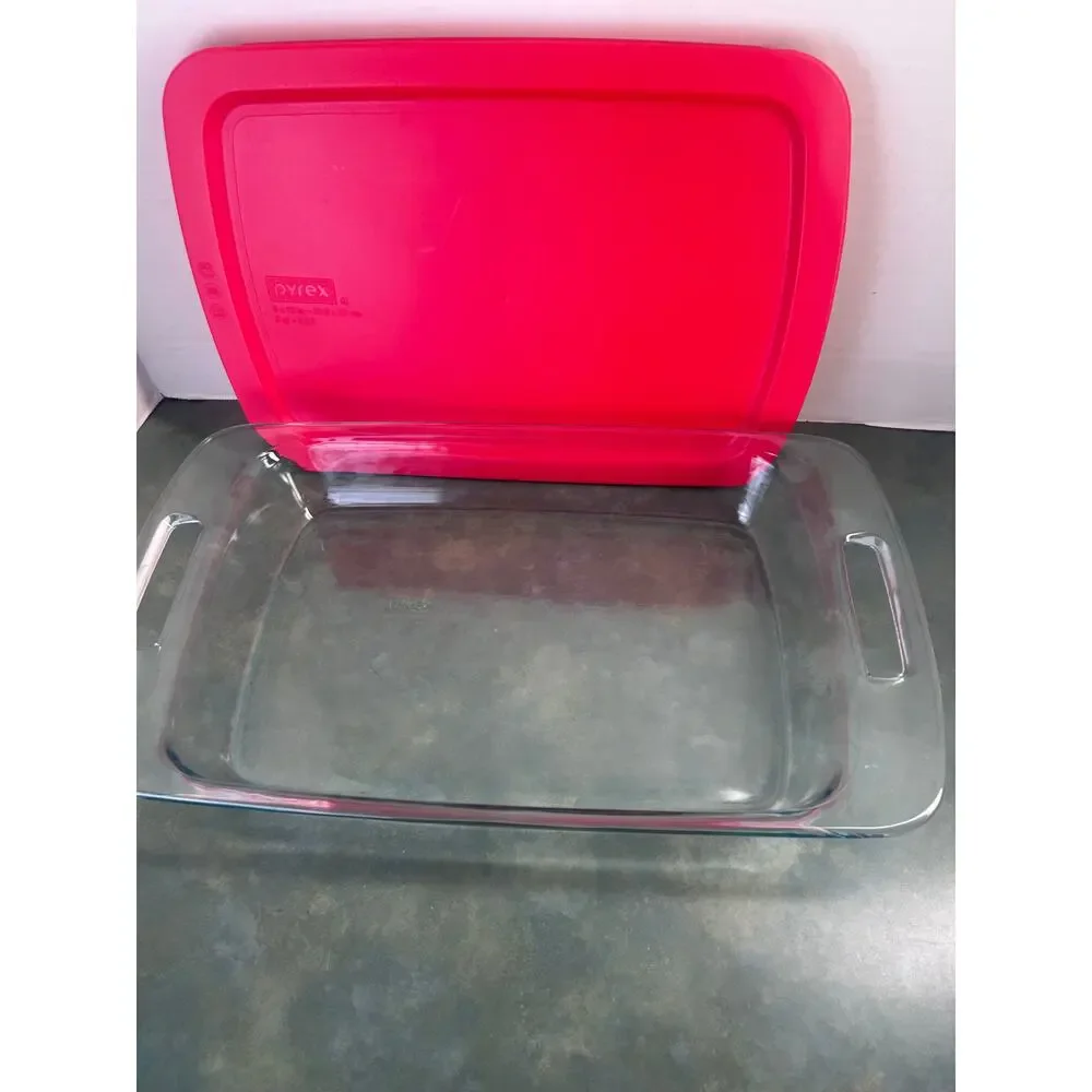 Pyrex clear glass